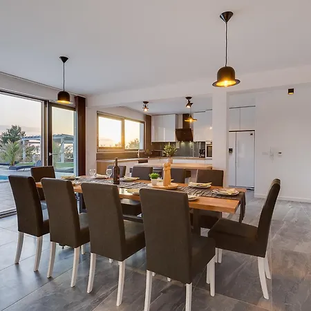 别墅 Panorama 扎达尔