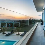 Panorama *
